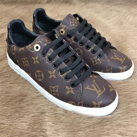 louis vuitton womens fashion sneaker